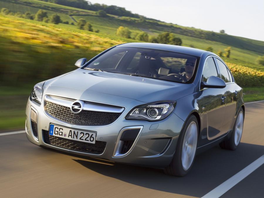  Opel Insignia OPC 2013 года  (фото 1 из 5)